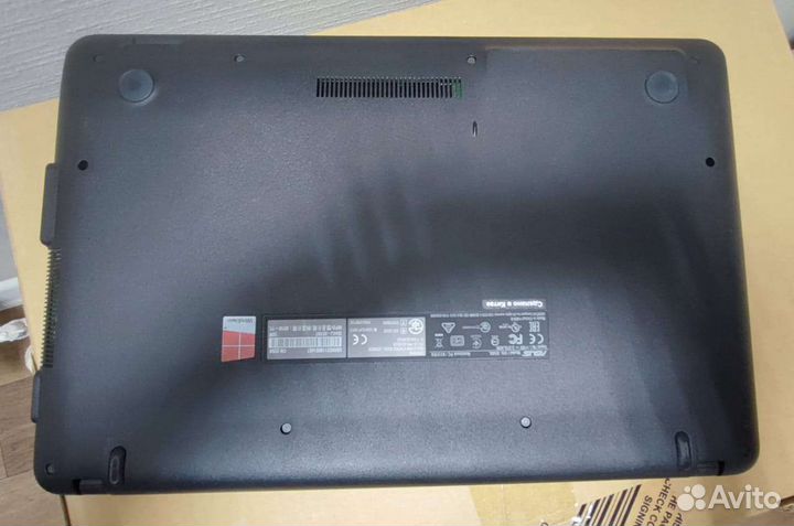 Asus ноутбук + сумка в подарок