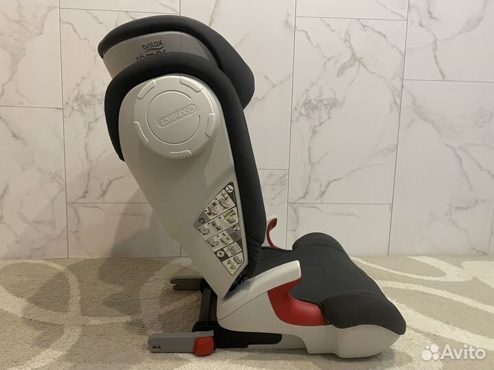 Автокресло britax romer