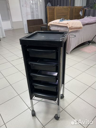 Тележка парикмахерская бу