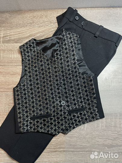 Костюм для мальчика, ростовка 104см, 3-4 года