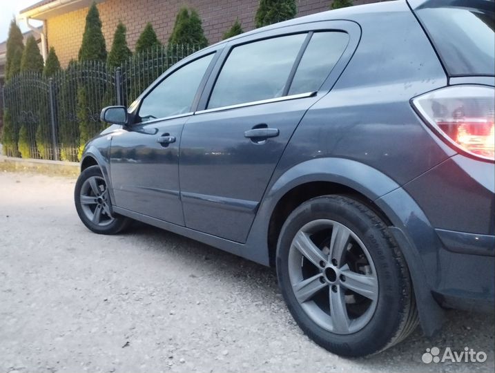 Opel Astra 1.8 МТ, 2008, 222 222 км