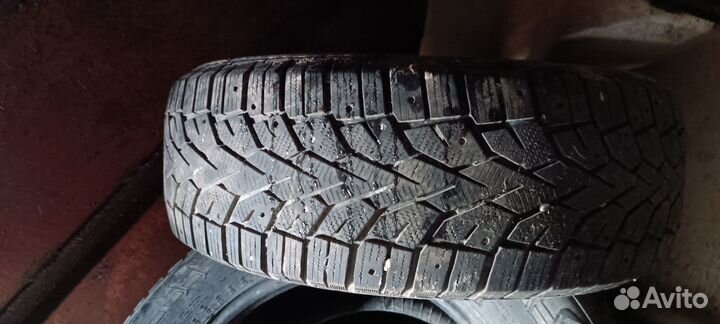 Gislaved NordFrost 100 235/65 R17