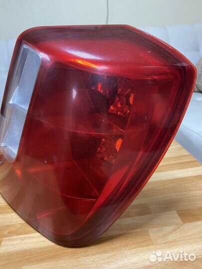 Фонарь задний правый Chevrolet Lacetti седан