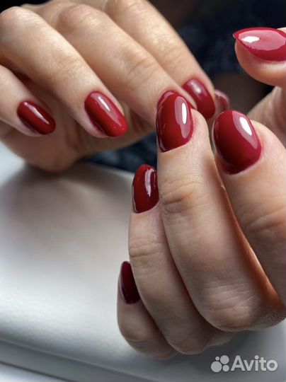 Мастер маникюра