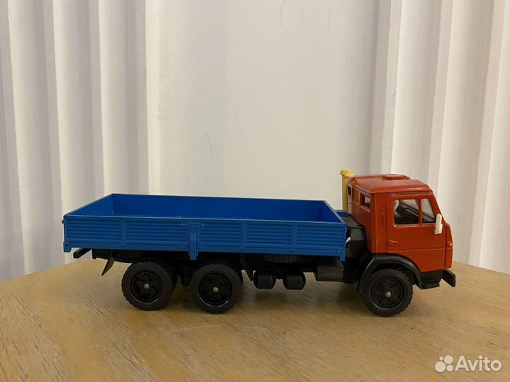 Модель 1:43 Камаз 5320 Арек люкс