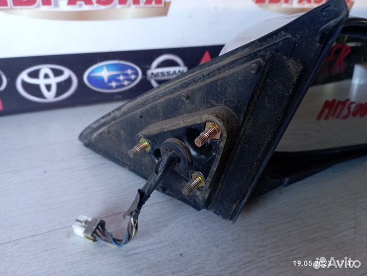 Зеркало заднего вида боковое переднее правое