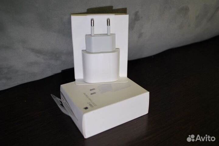 Блок питания Apple 20w