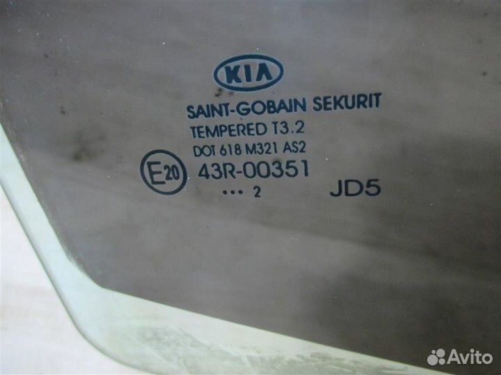 Стекло двери заднее правое Kia Ceed Jd 2012-2018