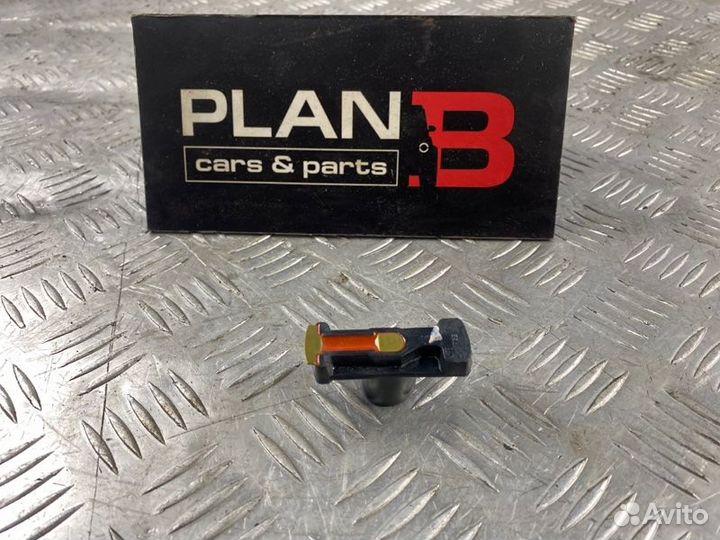 Бегунок распределителя зажигания Kw 928028R