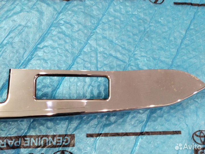 Молдинг багажника Lexus Rx 270, Rx 350, Rx 450