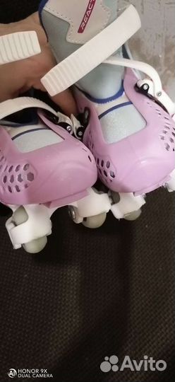 Роликовые коньки