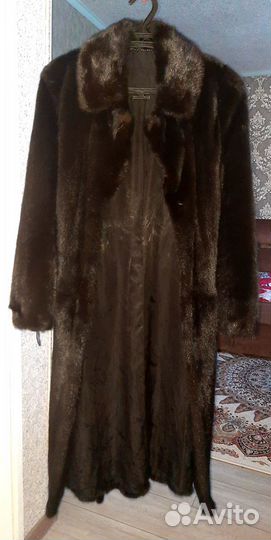 Продаю норковую шубу