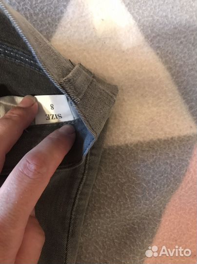 Джинсы для девочки серые на 7-8 лет