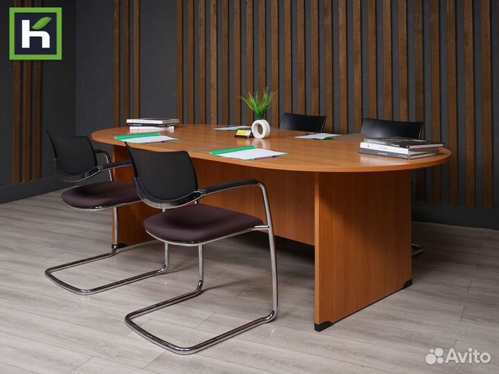 Стол для переговорной