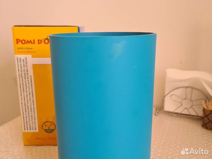 Подставка для кухонных ножей