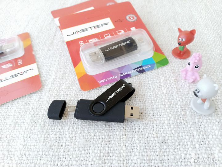 USB флеш-накопитель объёмом 64 Гб