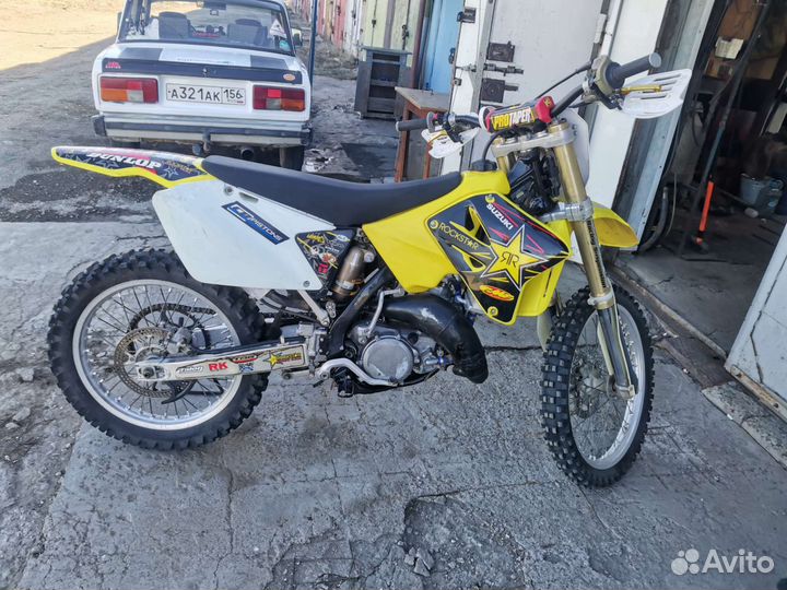 Мотоцикл suzuki rm125