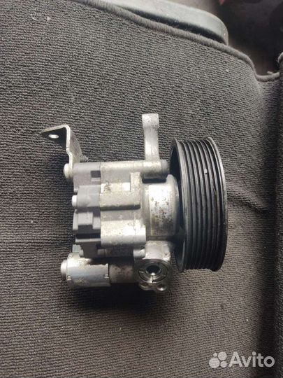 Насос гур Mercedes W212 OM642 A0064664801