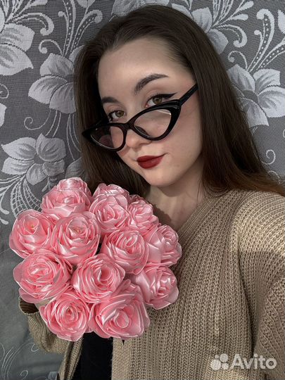 Цветы из атласных лент по индивидуальному заказу