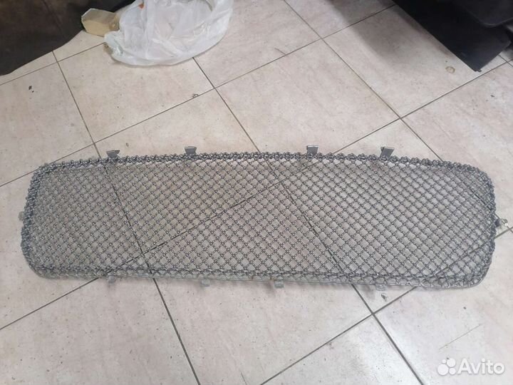 Решетка радиатора Toyota sequoia