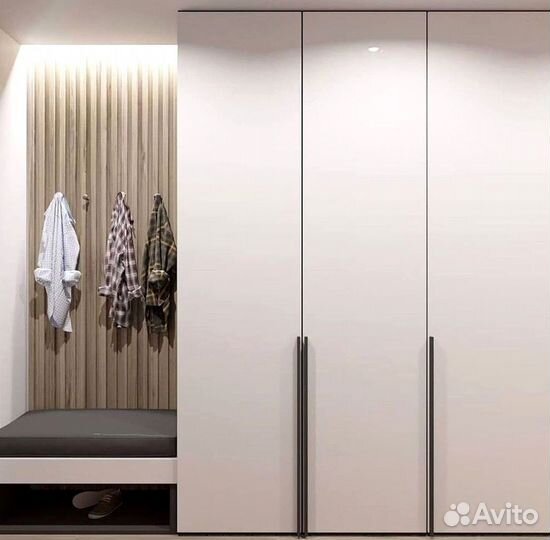 Шкаф в прихожую на заказ от производителя