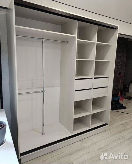Шкаф купе с доставкой