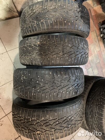 Nokian Tyres Hakkapeliitta 7 215/55 R17