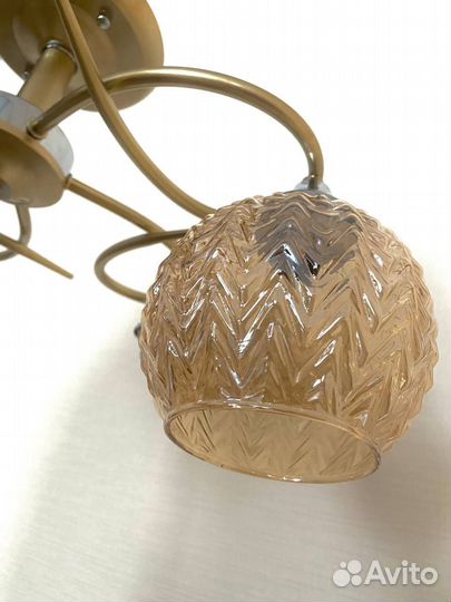 Люстра новая