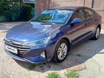 Hyundai Elantra 2.0 AT, 2019, 107 500 км, с пробегом, цена 1 800 000 руб.