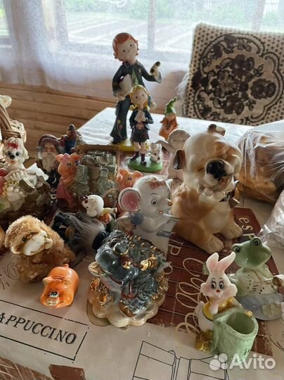 Фигурки сувениры