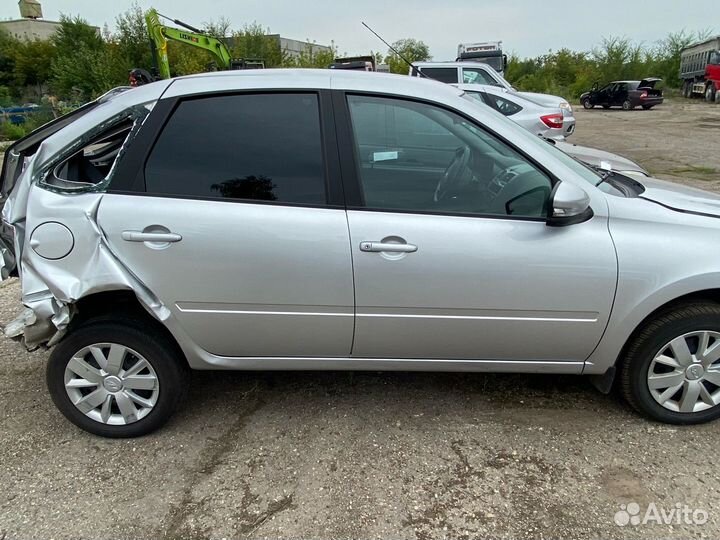 LADA Granta 1.6 МТ, 2023, битый, 50 000 км