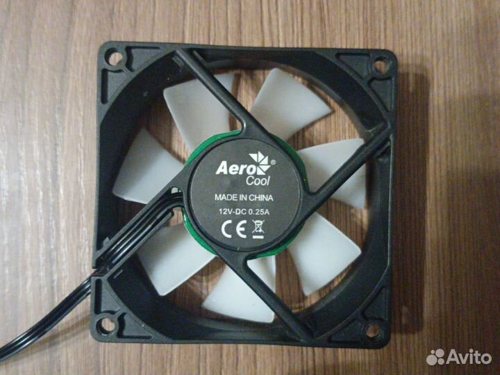 Вентилятор для корпуса пк 80мм