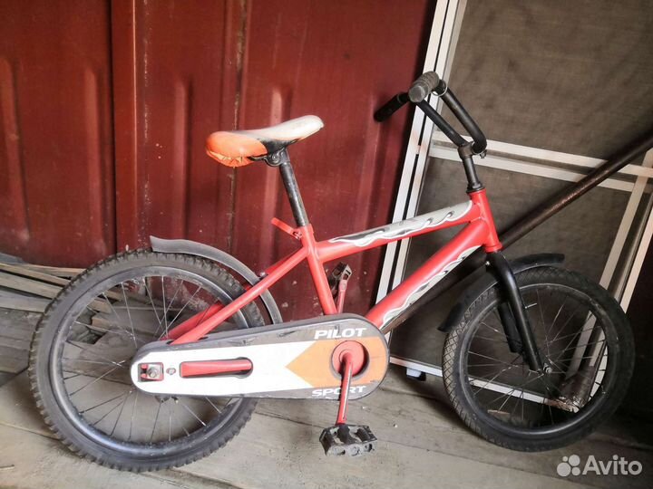 Велосипед колеса на 18