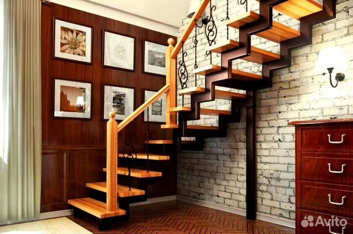 Лестница из листового металла