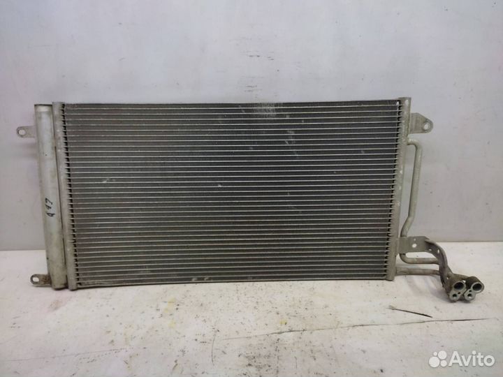 Радиатор кондиционера Volkswagen Polo MK5 2011