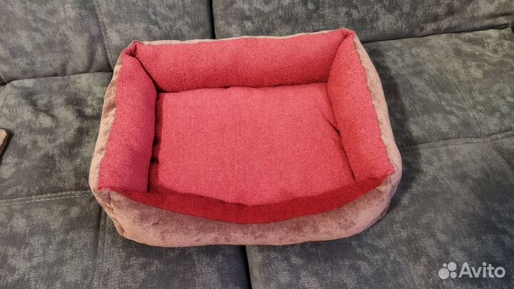 Лежанки для собак и кошек, матрасы