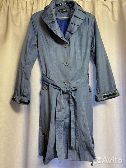 Плащ женский
