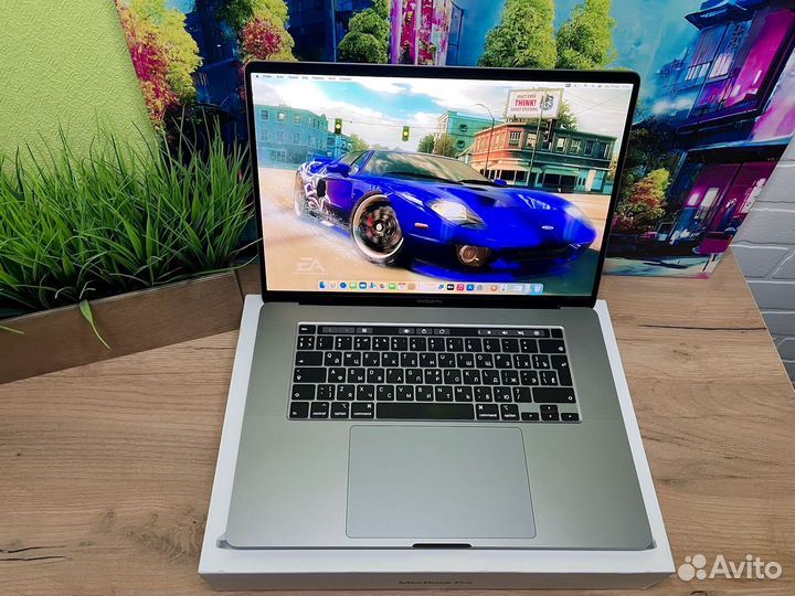 Macbook pro 16 2021 i7 16gb 512gb Превосходный