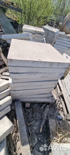 Плита тротуарная бетонная