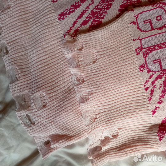 Свитер женский