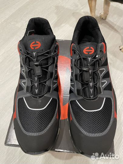 Ботинки демисезонные 46 размера