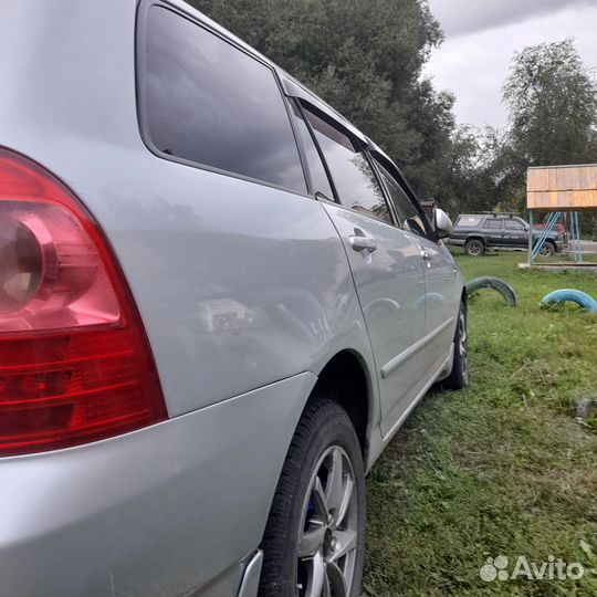 Toyota Corolla Fielder 1.8 AT, 2004, 65 000 км