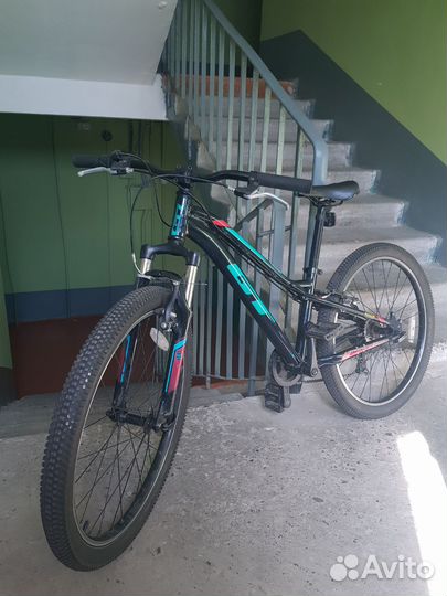 Велосипед горный подростковый GT 24 stomper prime