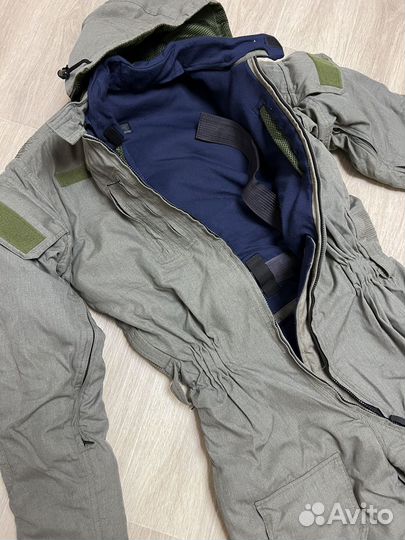 Защитный костюм