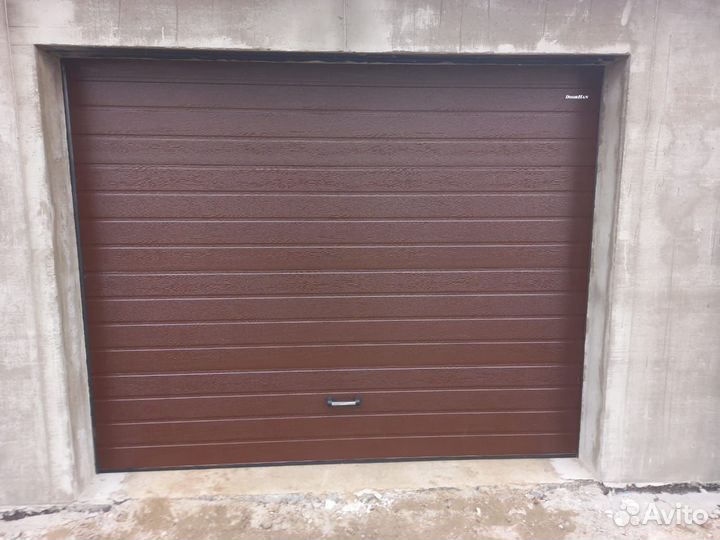 Гаражные секционные ворота монтаж 1-2 дн