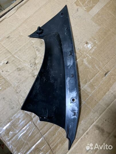 R6 08-16 левая полка накладка пластик Yamaha