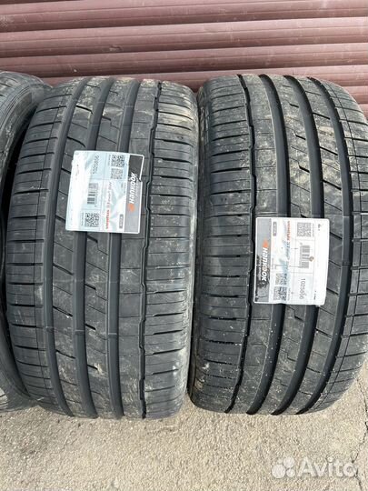 Hankook Ventus S1 Evo 3 K127 265/35 R20 и 295/30 R20