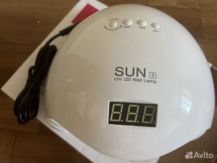 Лампа для маникюра новая