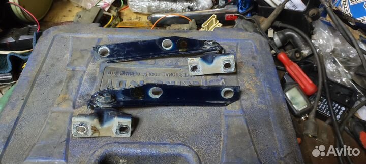 Петли капота Ауди 80 Б3, Б4