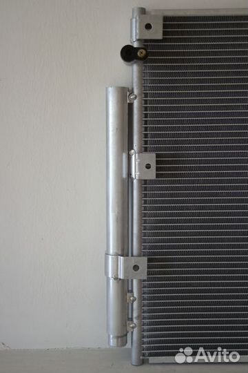 Радиатор кондиционера Ленд Крузер 100 98-07